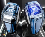7 Colour Crystal Gear Knob for Toyota , TRD and Honda - Image 2