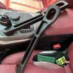 2 Pieces Ultimate Car Seat Gap Filler with Mobile Holder – A Must-Have for Every Driver (2 pieces set) - Image 14